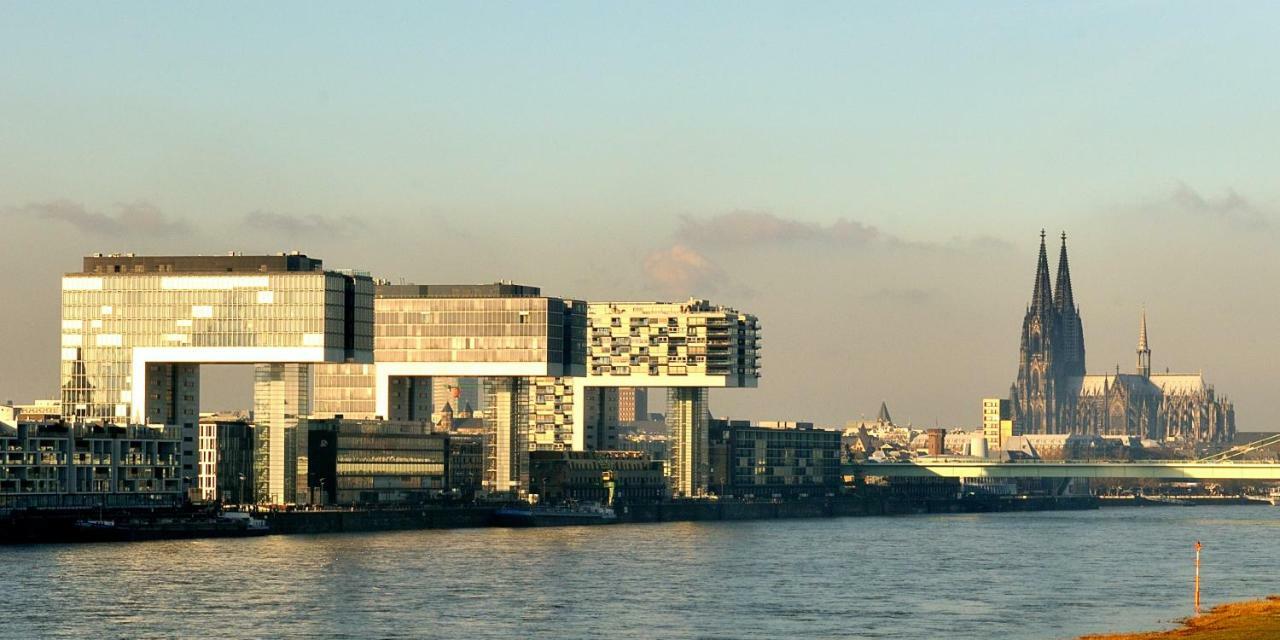 Koncept Hotel Zum Kostbaren Blut Cologne Luaran gambar