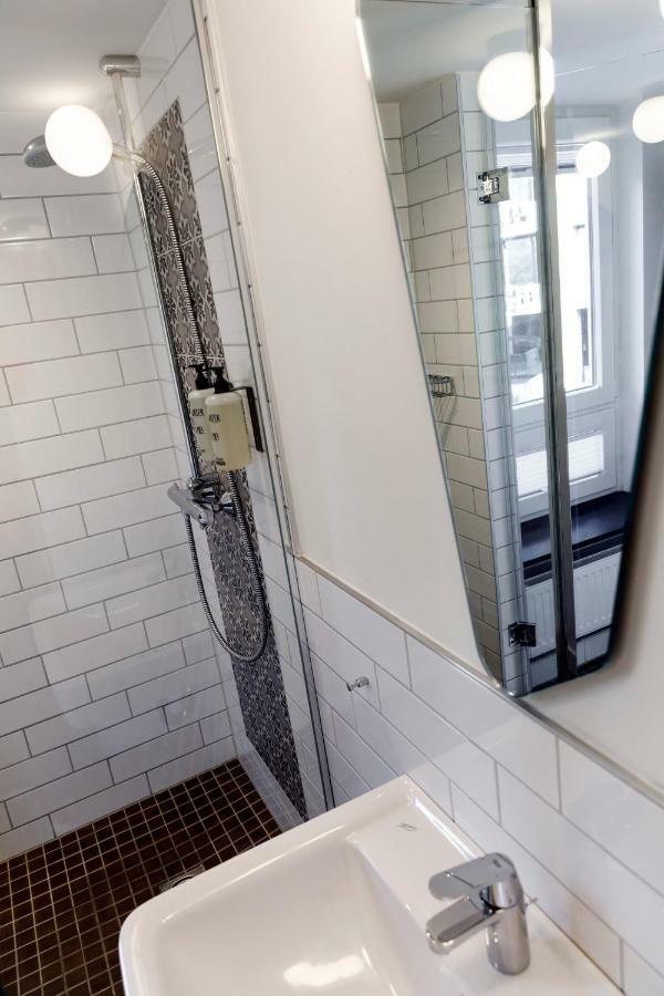 Koncept Hotel Zum Kostbaren Blut Cologne Luaran gambar